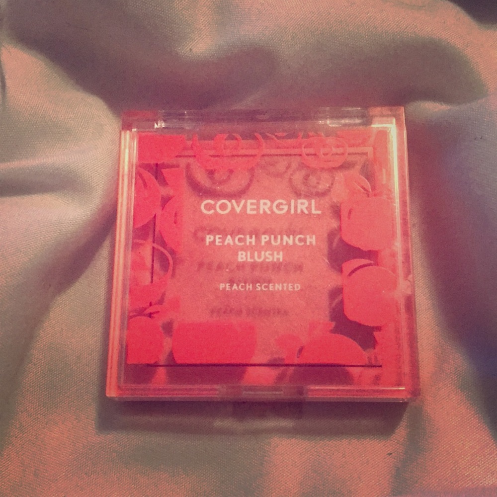 Peach scented blush